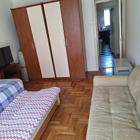 Apartment Music-Center, In The Center Of Podgorica Exterior foto